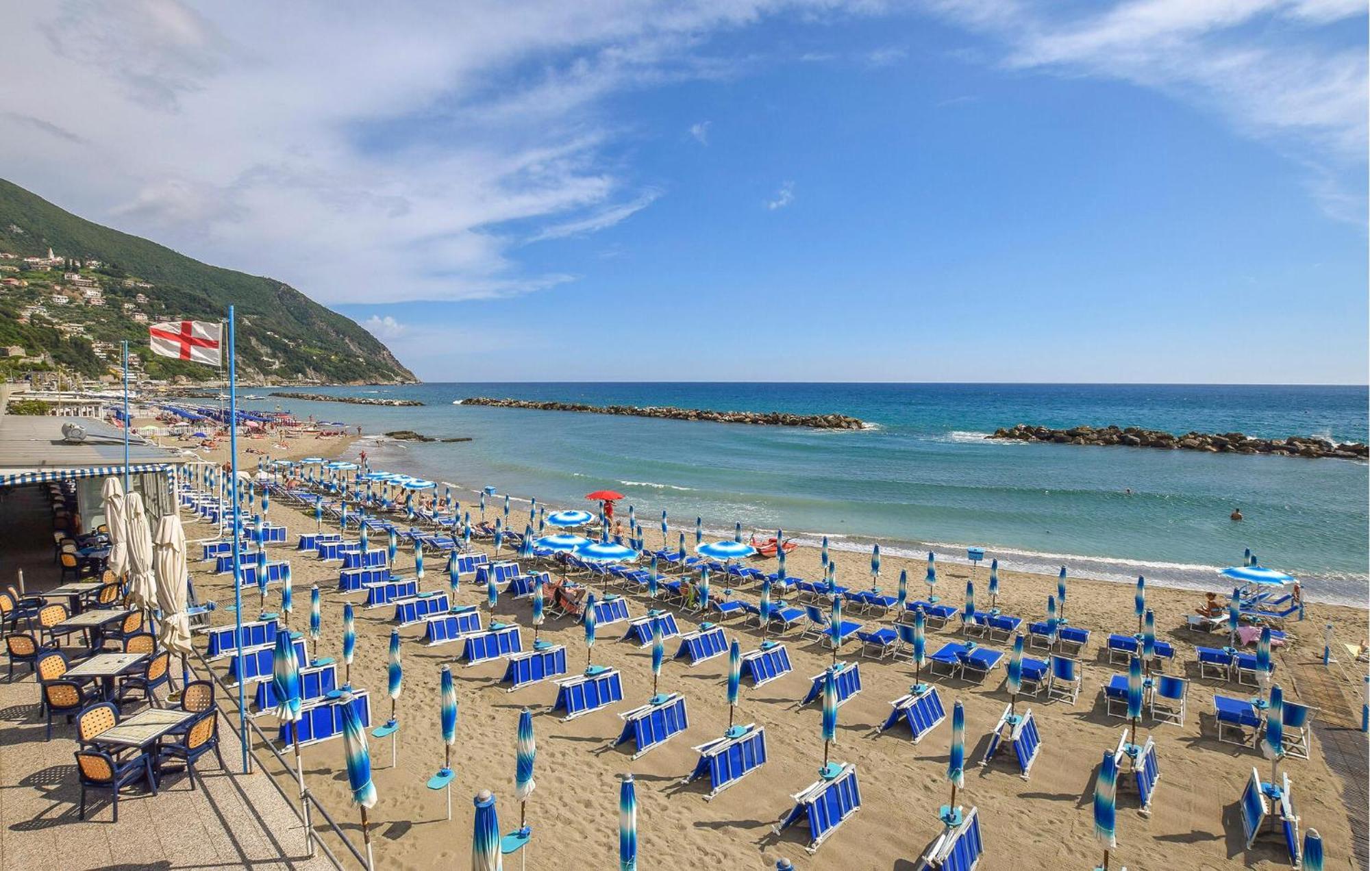 Beautiful Apartment In Moneglia With Kitchen Buitenkant foto